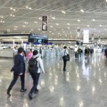 Hiljade napuštenih kofera kao simptom prekomernog turizma
