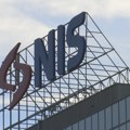 NIS pod sankcijama, dan drugi – snabdevanje stabilno, radnici mirni, na pumpama važi samo "Dina"