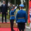 Vučić u Batajnici na prikazu vojnog naoružanja: Uvek se pripremamo za odbranu i ništa drugo