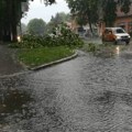 Posle celodnevnog "kuvanja" sprema se potop u Vojvodini Oglasio se RHMZ: Do kraja dana toplo, a onda preokret u toku noći…