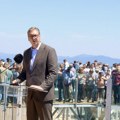 Vučić: Vidikovac na Kablaru testiran na 132 tone nosivosti