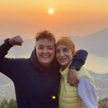"Умрла сам и поново се родила" Марија Шерифовић и Јована Пајић се попеле на врх вулкана: "Захваљујући теби..."