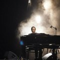 (FOTO) Nik Kejv održao koncert u Beogradu, publika naručivala pesme