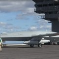 Američki komandni centar za dronove: Nosač aviona USS George HW Bush dobio dronove MQ-25 (video)