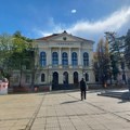 "Na Trgu sa đacima, kod opštine sa ćacima": Deo građana organizuje žurku za Dan grada na Đačkom trgu