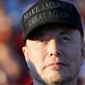 Misli da je bilo dovoljno: Milijarder smanjuje „političke“ troškove