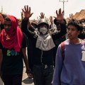 Osmoro državljana Srbije ne može da se vrati kući s Madagaskara zbog velikih protesta u zemlji