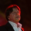 „Voli te tvoj Čoki“: Zdravko Čolić se oprostio od Halida Bešlića