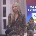 "Treba svom dečku da kaže da nije zaljubljena u njega" Janjuš održao emotivni govor za crnim stolom: Nije mi svejedno od kad…