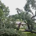 Tornado u Teksasu odneo najmanje tri života