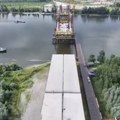 Фрушкогорски коридор премостио Дунав: Пети новосадски мост готово повезао обале Петроварадина и Каћа