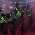 Sukobi sa policijom na protestima zbog ubistva tinejdžera u Velikoj Britaniji