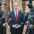 SSP pita Macuta: Zašto je SNS sramno, u stranačke svrhe, zloupotrebio brod laboratoriju koji je pokolonjen Srbiji u vreme…