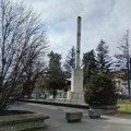 Peru li grehe blački rukovodioci izgradnjom krsta u centru varošice?