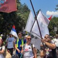Studenti krenuli pešice do Kraljeva na protest “Sve se vidi na Vidovdan”