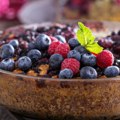 Slatko i brzo! Vegan čokoladna torta bez pečenja idealno osveženje za ove letnje dane