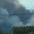 Crni dim prekrio nebo, vatra ne prestaje da besni: Evakuisano 12.000 ljudi, ugroženo jedno od popularnijih letovališta (video)…