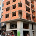 "Kao da su je sklapali iz kinder jaja"! Da li je ova građevina u centru Zlatibora najneobičnija u Srbiji?