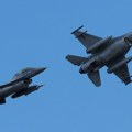 Uzbuna u zemlji koja se graniči sa Srbijom! Podignuti F-16 i helikopter: Registrovana sumnjiva letelica, upozorenje na…