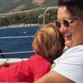 “Ostaće mu fotografija i ja da mu pričam…”: Marija Šerifović se raznežila, pa objavila sliku sa sinom