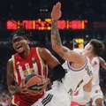 Zvezda "melje" Pariz, prednost dvocifrena