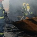 Drama u Doljevačkom selu: Mladić (20) zapalio porodičnu kuću, policija ga brzo identifikovala!