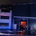 Gori fabrička hala u Dobanovcima, požar zahvatio 4.000 kvadrata