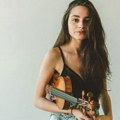 Kompanija „Rajaner" nije dozvolila muzičarki da unese violinu u avion