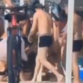 Opšta tuča na plaži u Ukrajini! Neko je pustio rusku muziku (video)