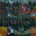 Navijači Crne Gore uspred meča napustili stadion