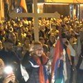 Studenti koji pešače iz Čačka uz vatromet dočekani u Kosjeriću
