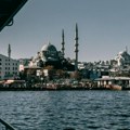 Turisti umiru u Istanbulu Još jedan preminuo! Sa ova dva simptoma završio u bolnici, dve sestre hitno hospitalizovane!