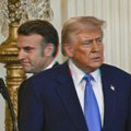 Da li je Tramp lud, a Makron perverzan?