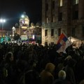 Održan protest podrške zaposlenima u pravosuđu ispred Ustavnog suda