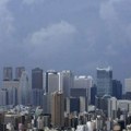 Tajfun Jangmi se kreće severno ka japanskom ostrvu Kjušu