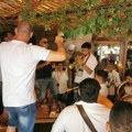 Srbi podeljeni zbog jedne tradicije, muškarci je obožavaju, a žene tvrde: "To je morbidno"