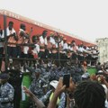 Trijumfalna parada „slonova“, prvaka Afrike: Abidžan pozdravio svoje junake na prikolici kamiona