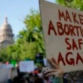 Abortus - vruća izborna tema, pitanje da li je i najvažnija