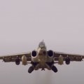 Moćni leteći "tenk" Su-25 odleteo u vazduh Evo kako je uništen dragoceni avion u Ukrajini (video)