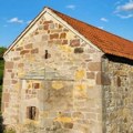 Eparhija Raško-prizrenska podnela prijavu protiv Albanca zbog nasilnog upada u crkvu