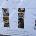 Čizkejk 15, a 100 grama pečenja 4 €: Bojana se šokirala cenama u Budvi - Kupujemo u marketima pa spremamo obroke, ležaljke…