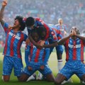 Veliki derbi Londona u trci za potpis Ezea?!
