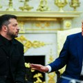 Evropa i Amerika hitno rade na bezbednosnim garancijama za Ukrajinu