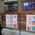 Bidgošč i Kragujevac spojili kreativnost: Folklorni motivi Kujavskog regiona i Šumadije na radovima izloženim u OŠ „Milutin i…