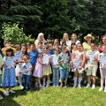 U Botaničkoj bašti dodeljene nagrade najuspešnijim učesnicima likovnog konkursa „Čuvaj prirodu – ona čuva tebe“