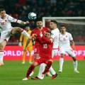 Srbija pobedila Crnu Goru, Mitrović dvostruki strelac, incidenti na tribinama - letele stolice