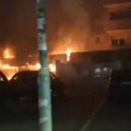 Veliki požar u Surčinu, gori mesara, tri osobe povređene VIDEO