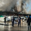 "Ovo je tužan trenutak": Ambasador Kine u Beogradu stigao na mesto požara u Bloku 70 (video)
