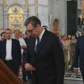 Vučić posle molebana u Hramu Svetog Save poslao poruku mira