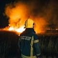 Vatra zahvatila kuću u Valjevu: Izbio veliki požar, jedna osoba pronađena mrtva